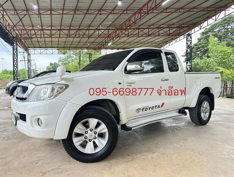 Toyota Hilux Vigo 2010 2.5 E Prerunner VN Turbo Pickup ดีเซล ไม่ติดแก๊ส เกียร์ธรรมดา ขาว รูปที่ 3