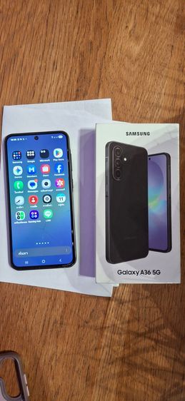 งดต่อราคาSamsung A36 5Gแรม8การใช้งานปกติจอมีรอยร้าวด้านซ้ายนิดนิด