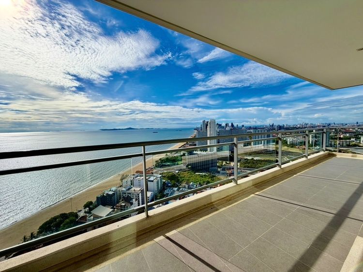 Coner Unit Discount Sale Luxury Seaview Next to Marriott Hotel