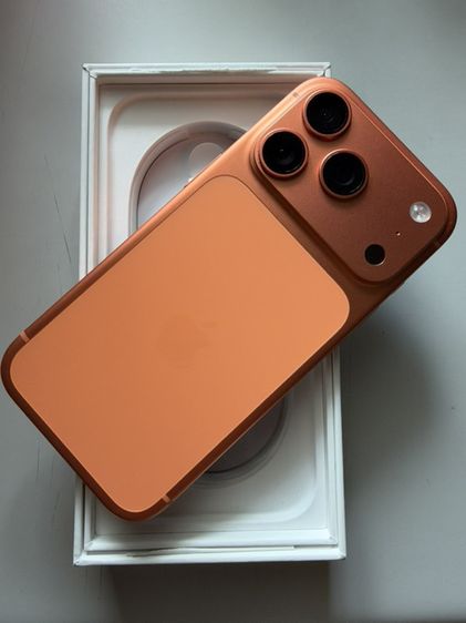 iPhone 17 Pro 256 GB มือสอง Battery 100% สภาพนางฟ้า