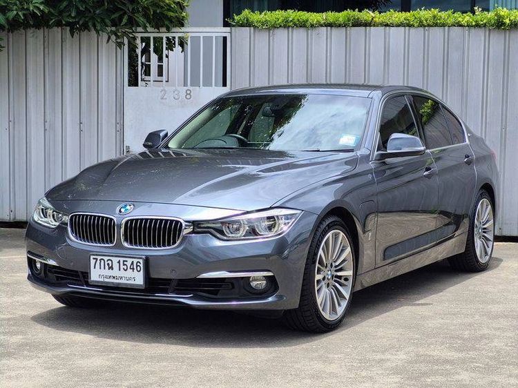 BMW Series 3 2018 330e Sedan ปลั๊กอินไฮบริด (PHEV) ไม่ติดแก๊ส เกียร์อัตโนมัติ เทา