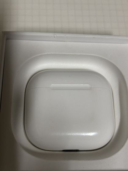 Apple ขาย AirPods 4 มือสองพร้อมกล่อง
