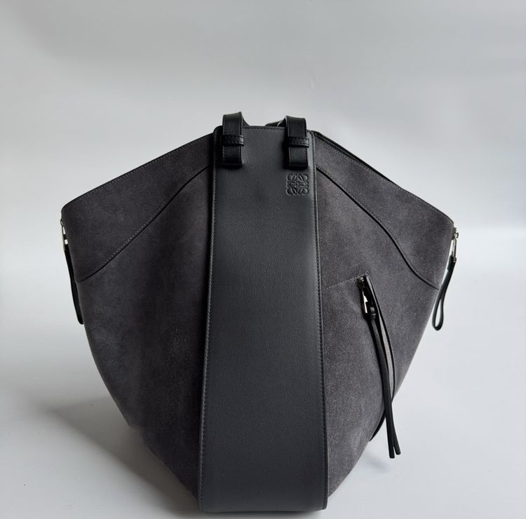 ขาย Loewe medium hammog bag สภาพ 97%
