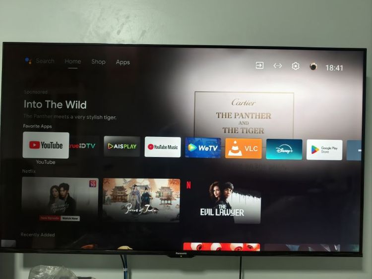 ขาย Panasonic TV 55 นิ้ว TH-55HX720T สภาพ 90% ตำหนิจอฝั่งซ้ายมืดกว่านิดหน่อย แต่ภาพใช้งานได้ปกติ