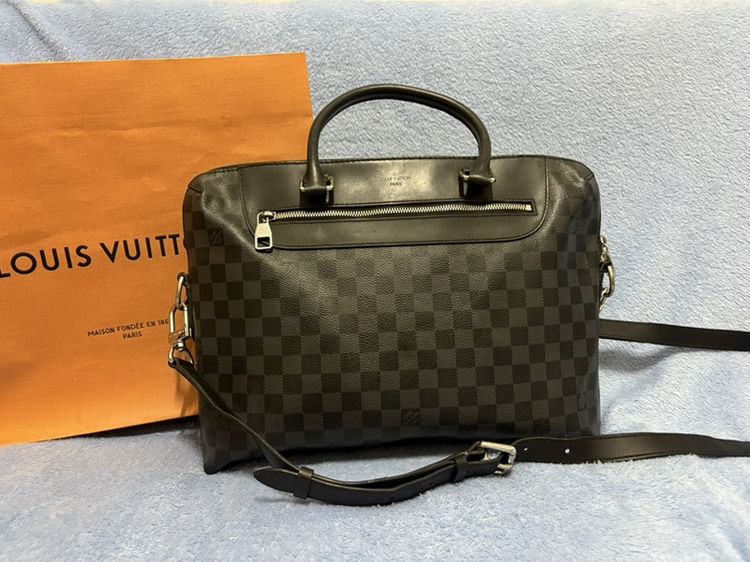กระเป๋าเอกสาร LV