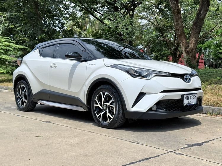 Toyota C-HR 2019 1.8 Mid MNC White Pearl Utility-car ไฮบริด เกียร์อัตโนมัติ ขาว รูปที่ 3