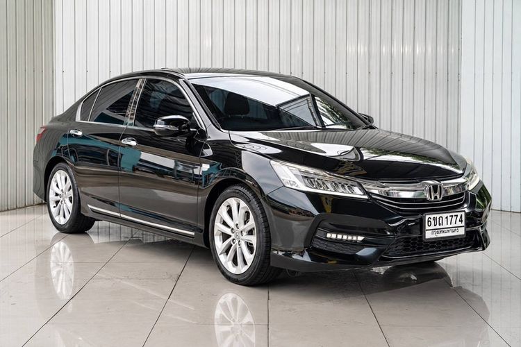 รถ Honda Accord 2.4 EL i-VTEC สี ดำ