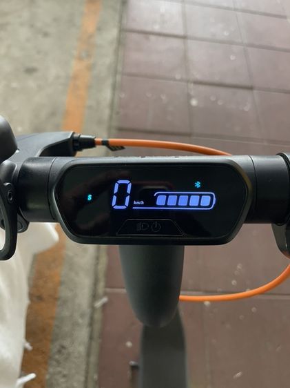 สกู๊ตเตอร์ไฟฟ้า Segway | Ninebot E2 Plus