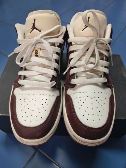 รองเท้าหนังทั่วไป หนัง PU UK 9 | EU 43 1/3 | US 9.5 น้ำตาล ขายรองเท้า Nike Air Jordan 1 Low เบอร์ 43