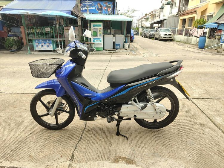 🛵ยังไงก็ขาย WAVE110 i ปี 63 เครื่องดี สีสวย สตาร์ทมือ รถบ้านเดิมๆ เล่มชุดโอนครบ+เปลี่ยนถ่ายน้ำมันเครื่องฟรี ส่งฟรี30 ก.ม รูปที่ 2