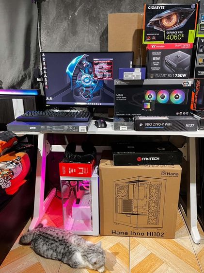 cpu i9 pro z790-p wifi 6 DDR5 16x2=32GBytes Bus6000 M.2 Extreme 1TB X3N การ์ดจอ2ตัว ออนบอร์อI9 - Geforce RTX 4060Ti + จอ27“ 1920x1080 LG