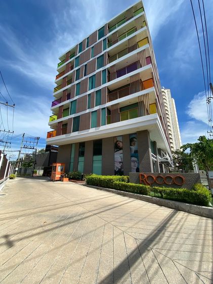 The Rocco Condominium คอนโดสตูดิโอทำเลดี ใกล้ทะเลและห้าง