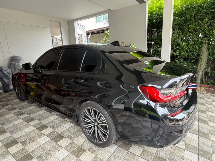 BMW Series 3 2020 320d Sedan ดีเซล ไม่ติดแก๊ส เกียร์อัตโนมัติ ดำ รูปที่ 3