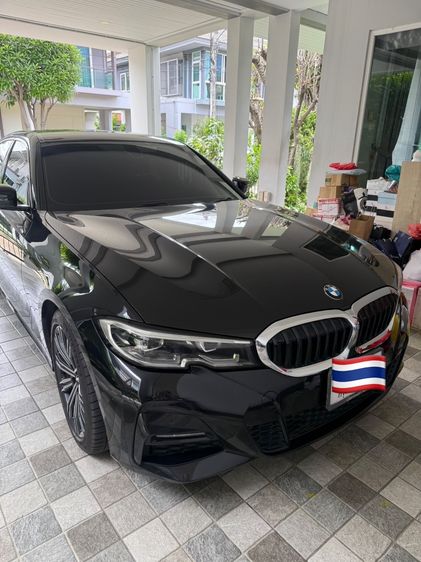 รถ BMW Series 3 320d สี ดำ