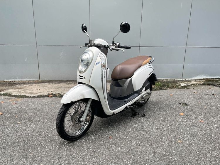 Honda รุ่น Scoopy i110cc ปี 2012สตาร์ทมือ