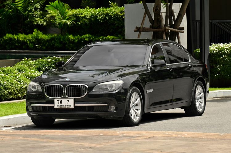 รถ BMW Series 7 730Ld สี ดำ