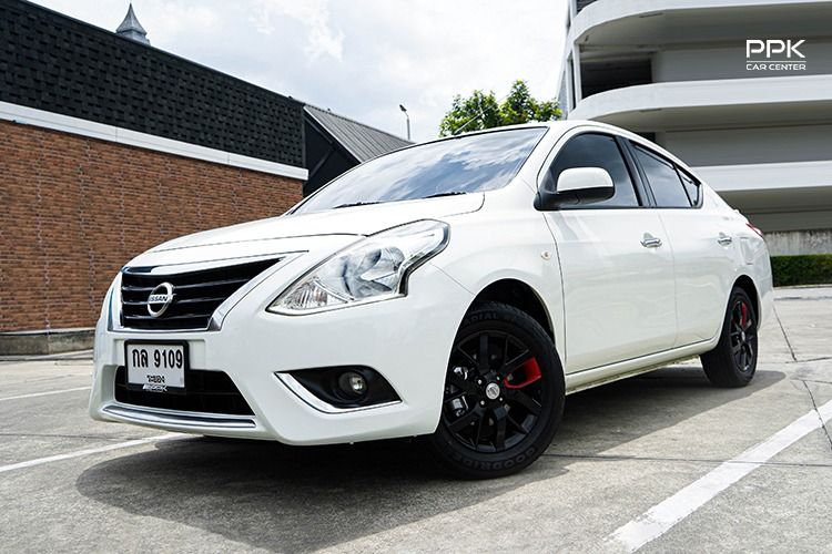 รถ Nissan Almera 1.2 VL สี ขาว