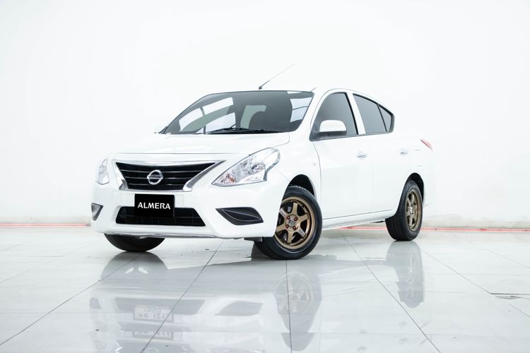 รถ Nissan Almera 1.2 VL สี ขาว