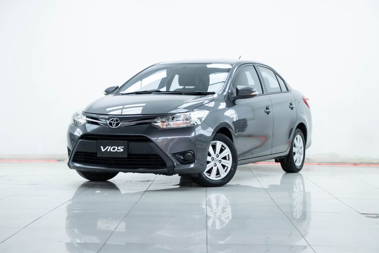 Toyota Vios 2014 1.5 E Sedan เบนซิน ไม่ติดแก๊ส เกียร์อัตโนมัติ เทา